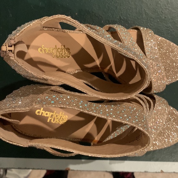 Glitter Encrusted Heels by Charlotte Russe - Picture 4 of 12